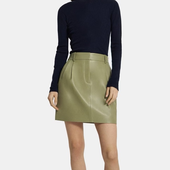 Theory Pleated Leather Skirt Sage Green Size 4 - Picture 1 of 6